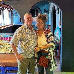 Meet your Posher, Becky